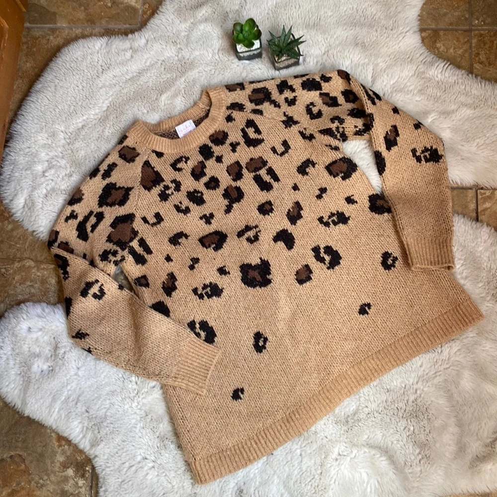 Isabel Maternity Leopard Animal Print Crewneck Pullover Sweater Size Extra Small